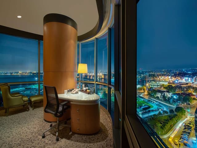 Room, 1 King Bed, Sea View, Corner