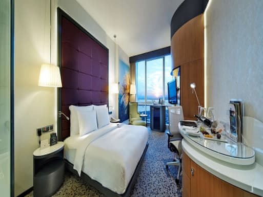 Deluxe Room, 1 King Bed, Sea View