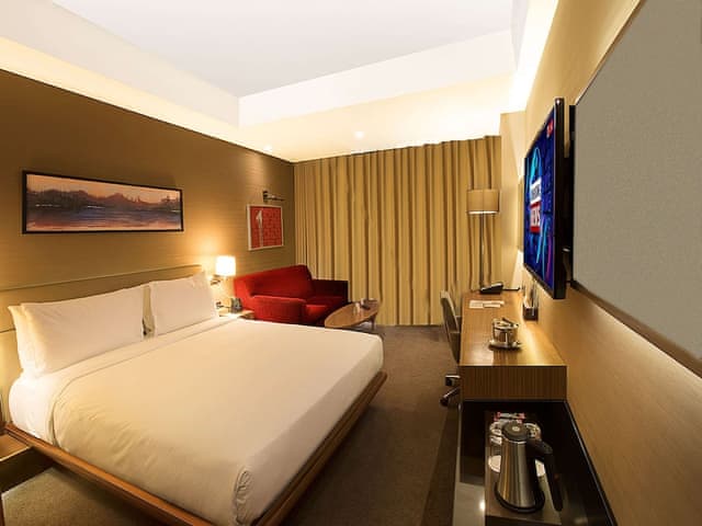 Deluxe Room, 1 King Bed