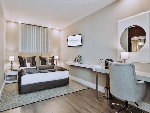 Family Room, City View