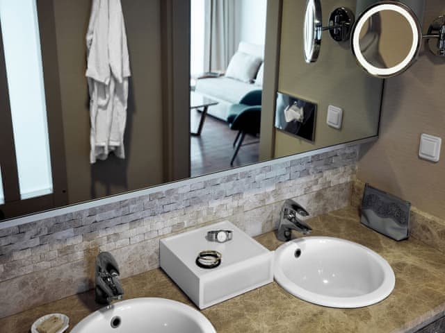 Suite, Sea View (Classic Jacuzzi)