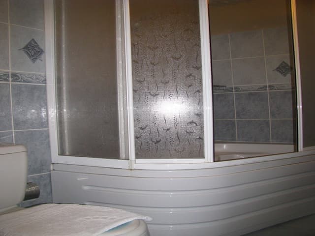 Double Deluxe Cave Room