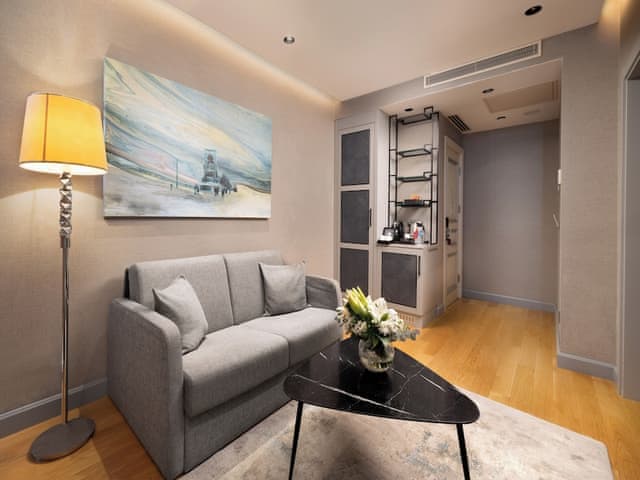 Taksim Terrace Suite