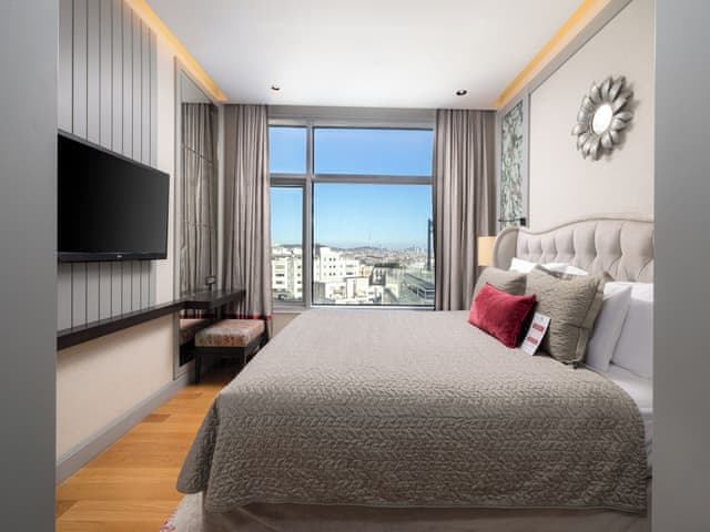 Taksim Suite