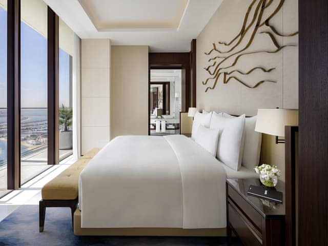 Junior Sky View Suite