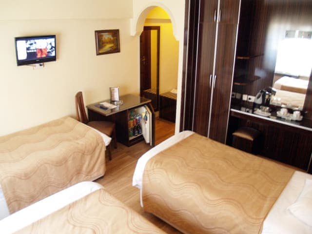 Standart İki Yataklı Oda