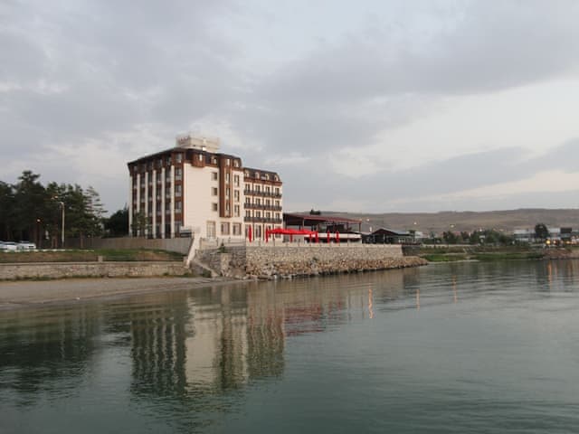 Luxury Suite, 1 King Bed, Non Smoking