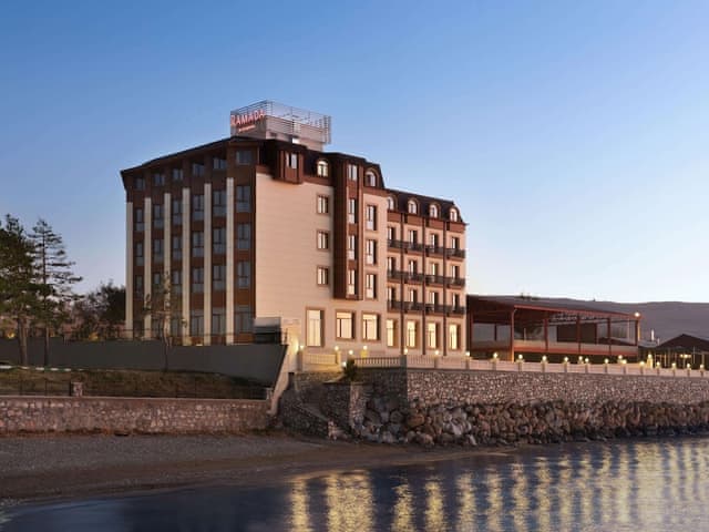 Junior Suite, 1 King Bed, Non Smoking