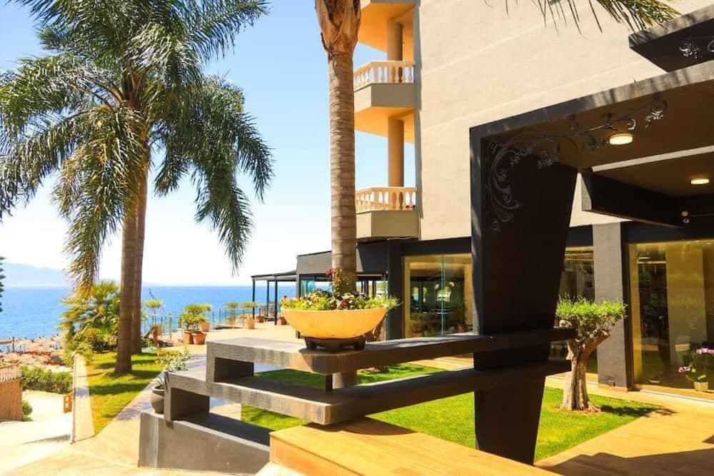 Hotel Apollon Saranda