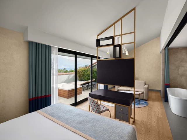 Penthouse, Jetted Tub
