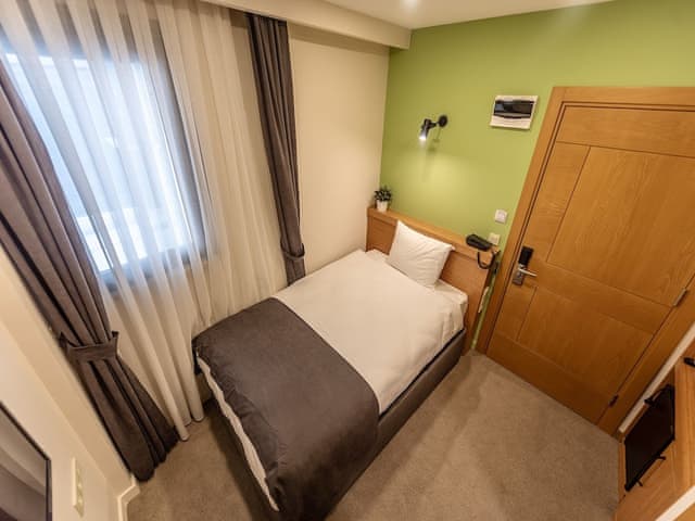 Standart Tek Kişilik Oda