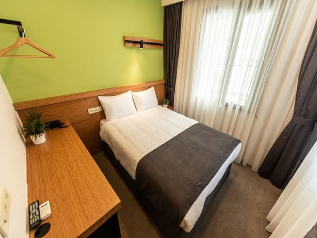 Standart Çift Kişilik Oda
