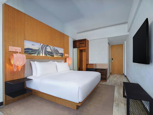 1 King Bed, Aloft Room