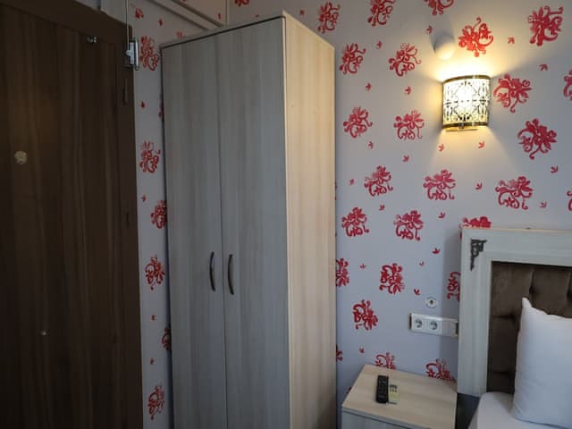 Çift Kişilik veya İki Yataklı Oda