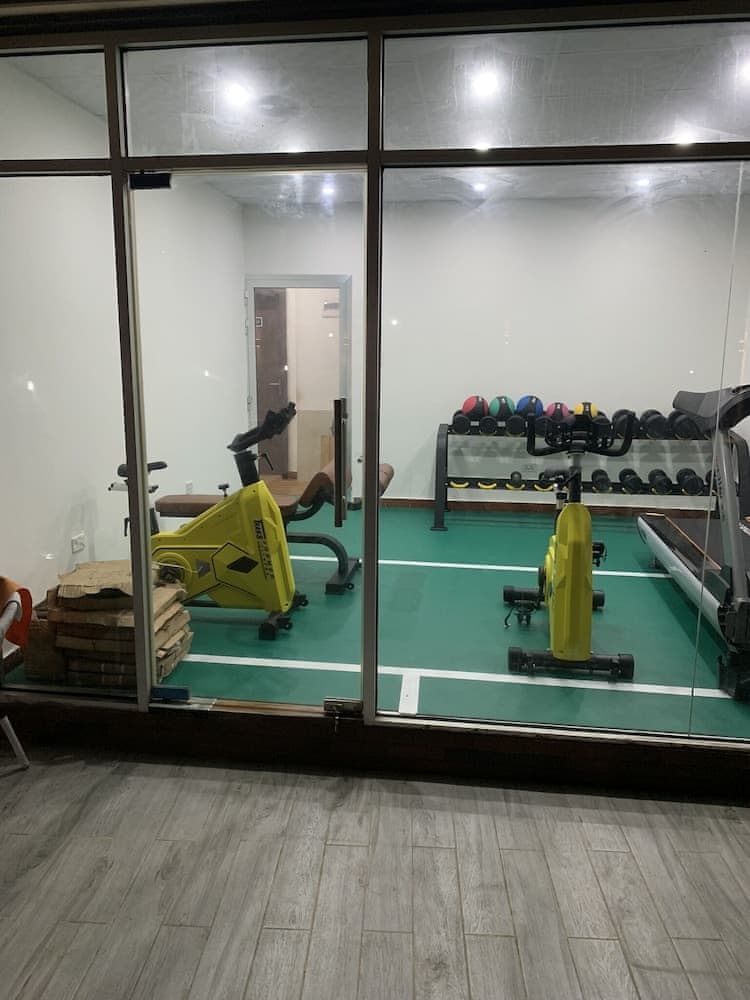 AM SEAVIEW RESIDENCE