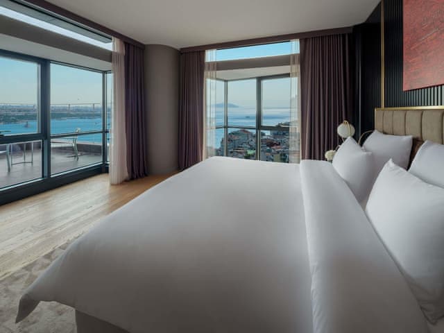 Signature Suite, 1 Bedroom, Terrace (Bosphorus View, Club Millesime Access)