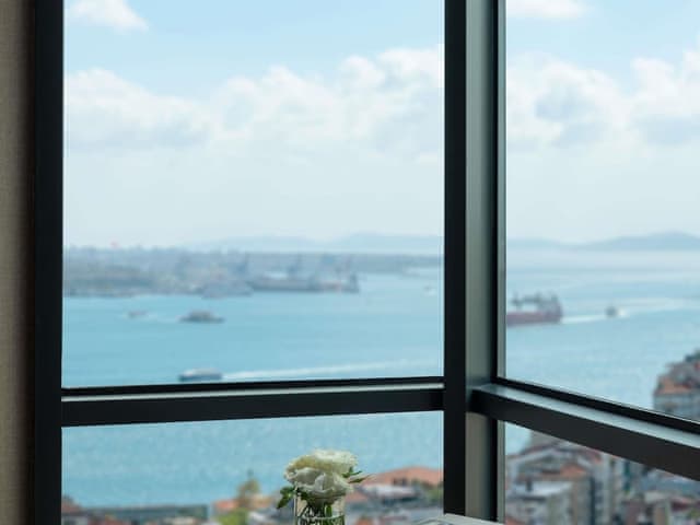 Luxury Room (Bosphorus View)