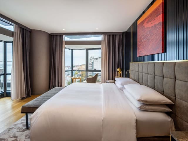 Prestige Suite, One Bedroom, Bosphorus View, King Bed (Club Millesime Access)
