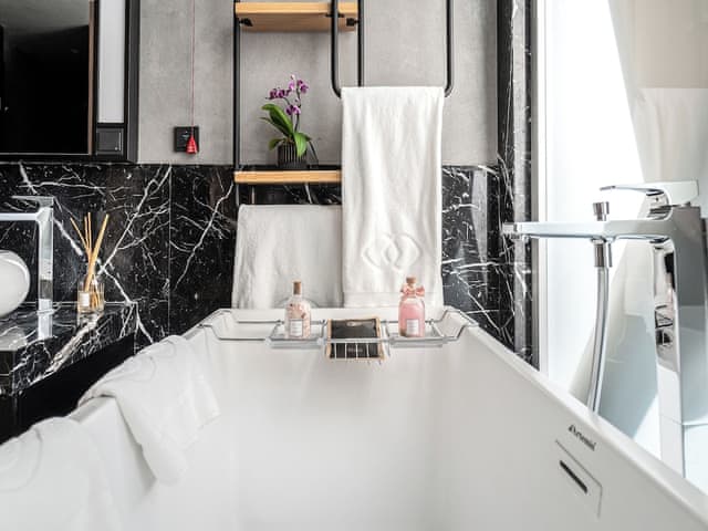 Signature Suite, 1 King Bed (Taksim Sq.View, Club Millesime Access)