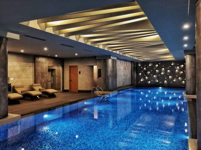 Superior Room, 1 King Bed