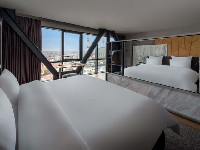Signature Suite, 1 King Bed (Taksim Sq.View, Club Millesime Access)