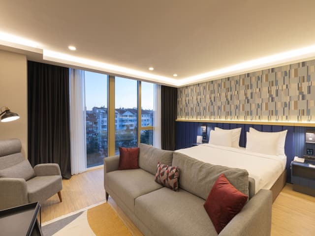 Junior Suite Porsuk River View Room