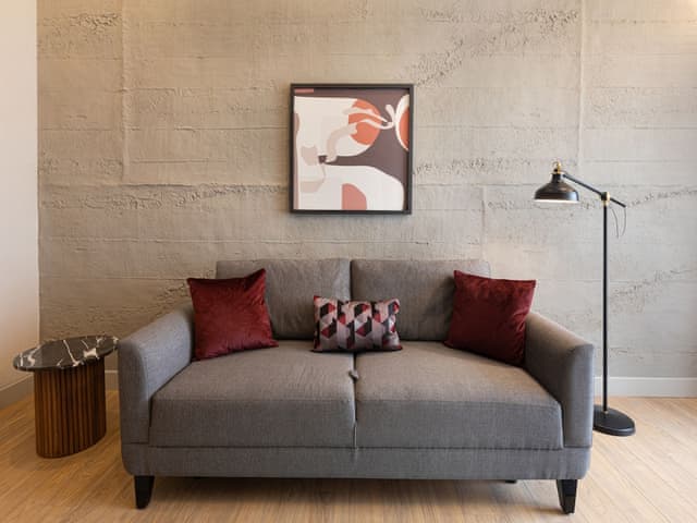 Deluxe Suit King City View Room