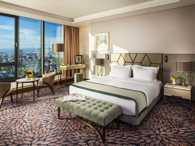 Premium Room with King Bed