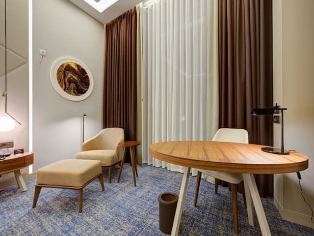 Standard Room, 1 Queen Bed, Accessible