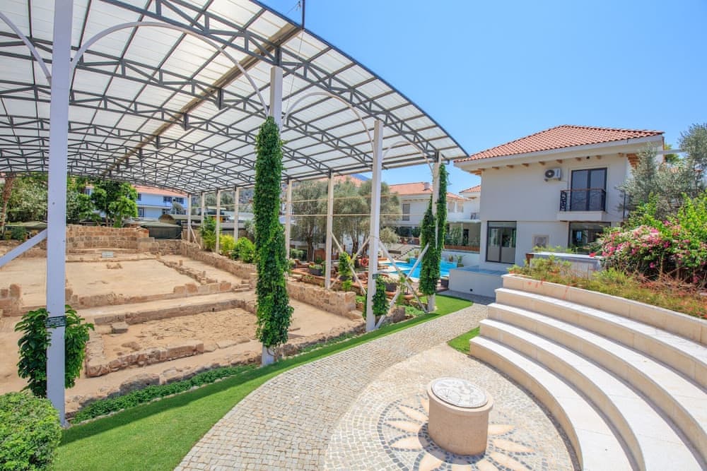 Ecclesia Hotel - Adults Only