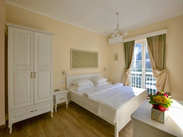 Comfort Apartment (11)