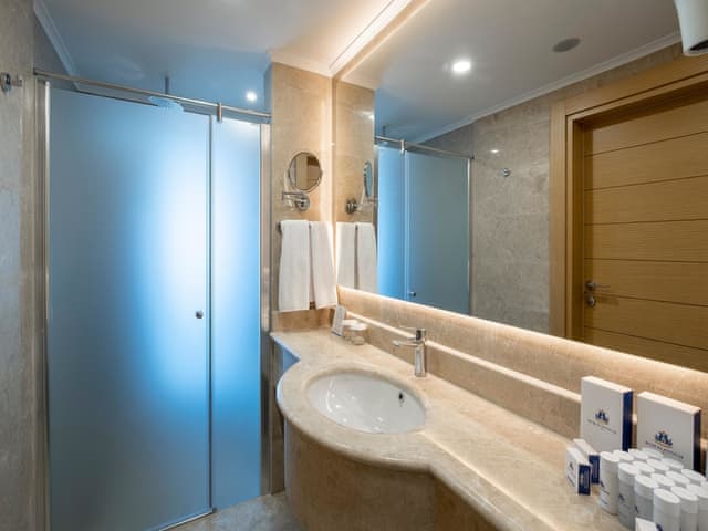 Family Room, Garden View