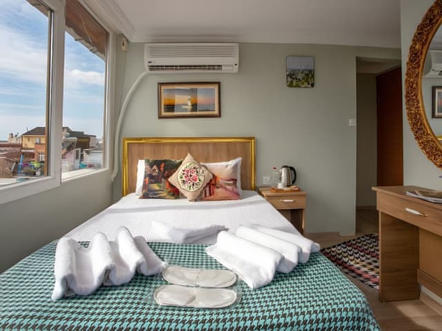 Delüks Çift Kişilik Oda