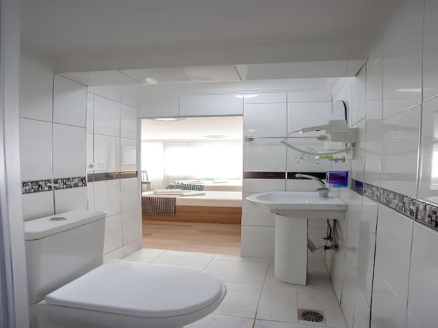 Delüks Üç Kişilik Oda