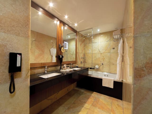 Junior Süit, 1 King Yataklı