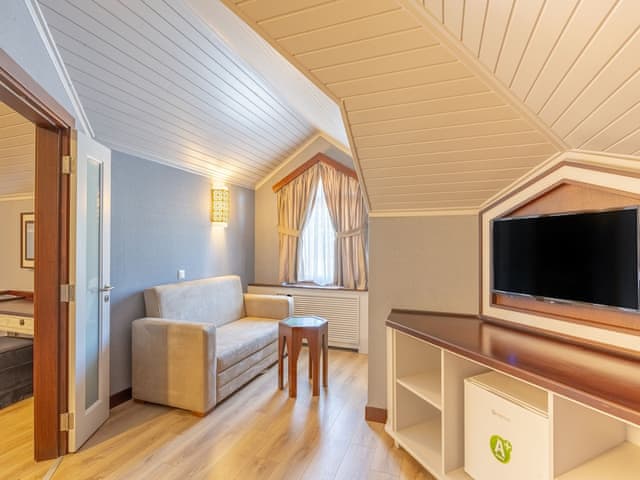 Comfort Room, 2 Bedrooms