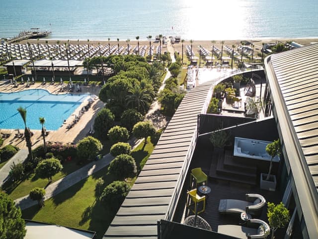 Delüks Çift Kişilik Oda