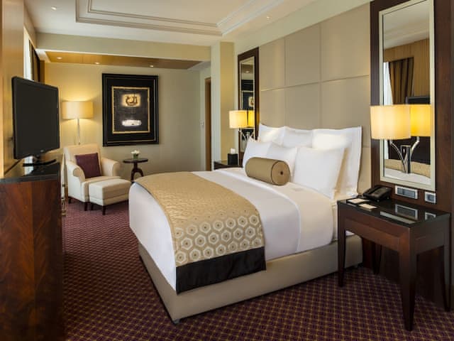 Junior Suite, 1 King Bed, Smoking, City View