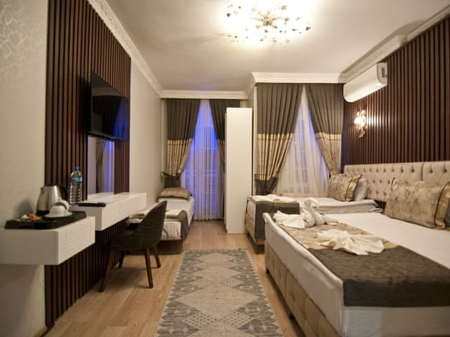 Family Quadruple Room