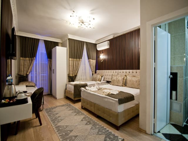 Family Quadruple Room