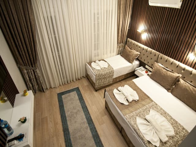 Standart Üç Kişilik Oda