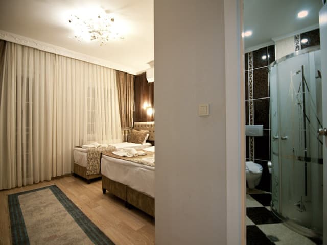 Standart Üç Kişilik Oda