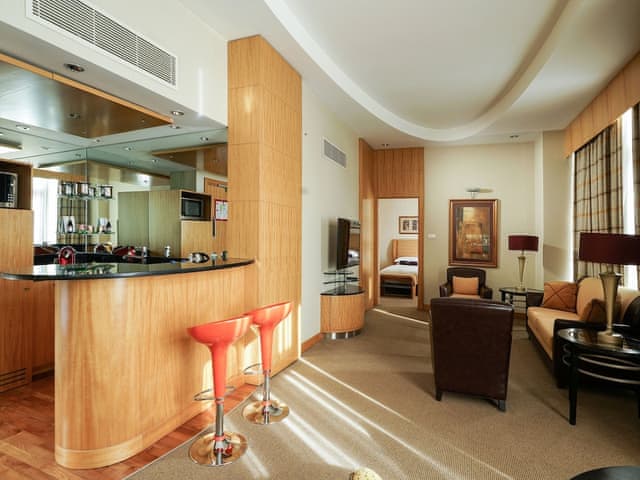 Suite, 2 Bedrooms