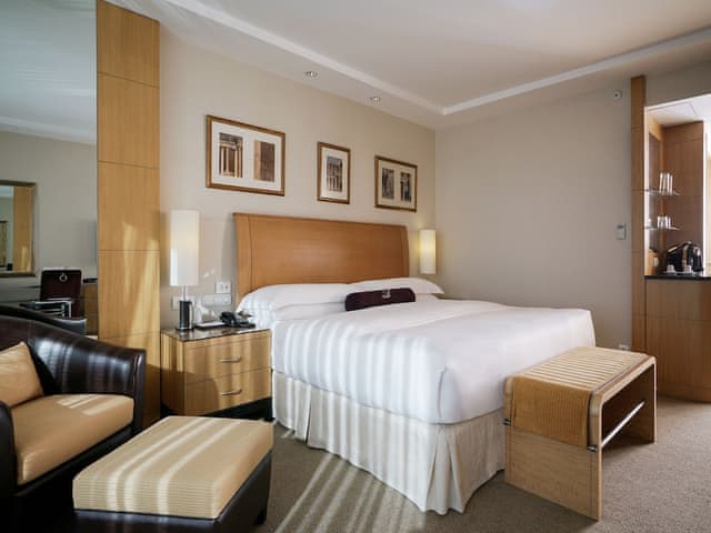 Deluxe Room, 1 King Bed