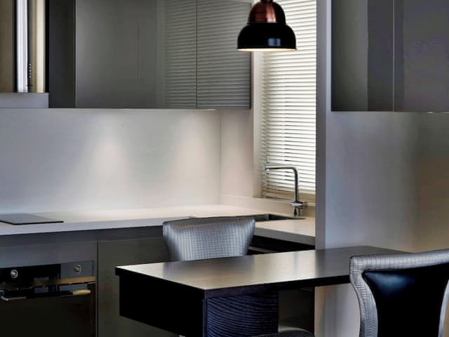 Residential Suite, Club lounge access, 1 Bedroom Suite, 1 King, Bosphorus view, Terrace