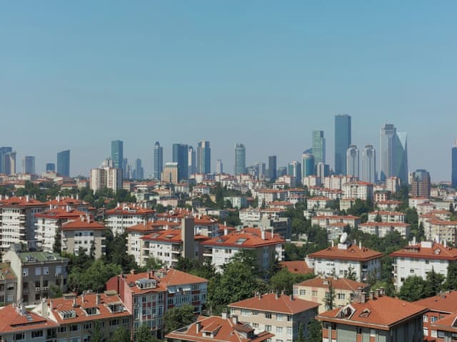 Deluxe Guest Room, 2 Twin, City View