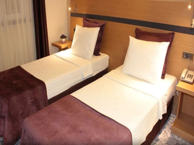 Standart İki Yataklı Oda