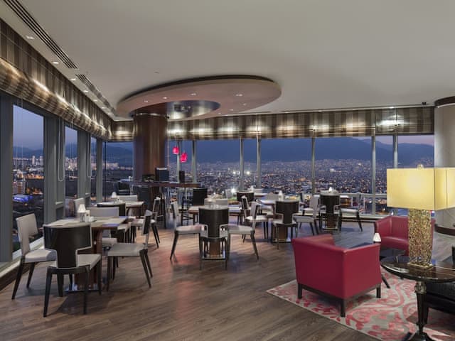 Executive Room, 1 King Bed, Club Lounge Access