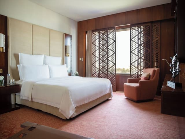 Deluxe Room, 1 King Bed