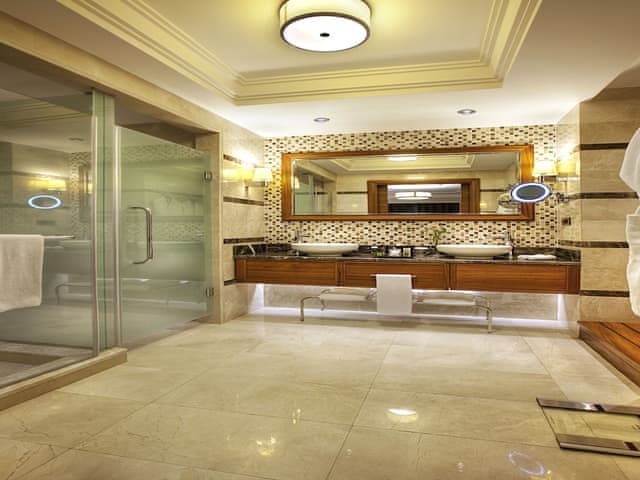 Family Suite Room Land View